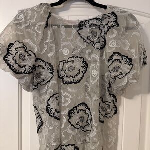 Laundry by Shelli Segal Floral sheer Shell M